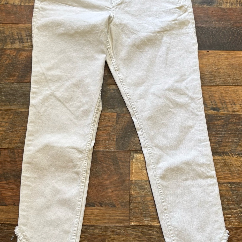 Hollister White Ankle Cropped Jeans